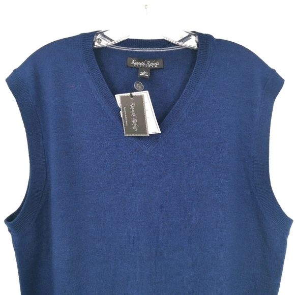 Kenneth Roberts NWT Men's L Blue Italy V-Neck Vest - Picture 2 of 11